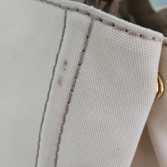 Prada White Tote Bag for Women - Picture 10 of 17